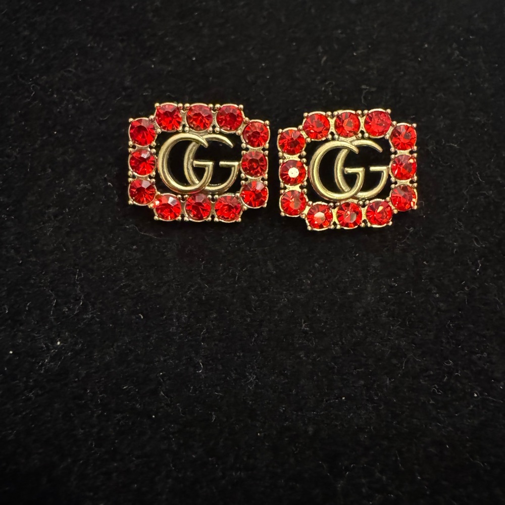 Gucci GG Interlock Elegant Red Crystal Earrings